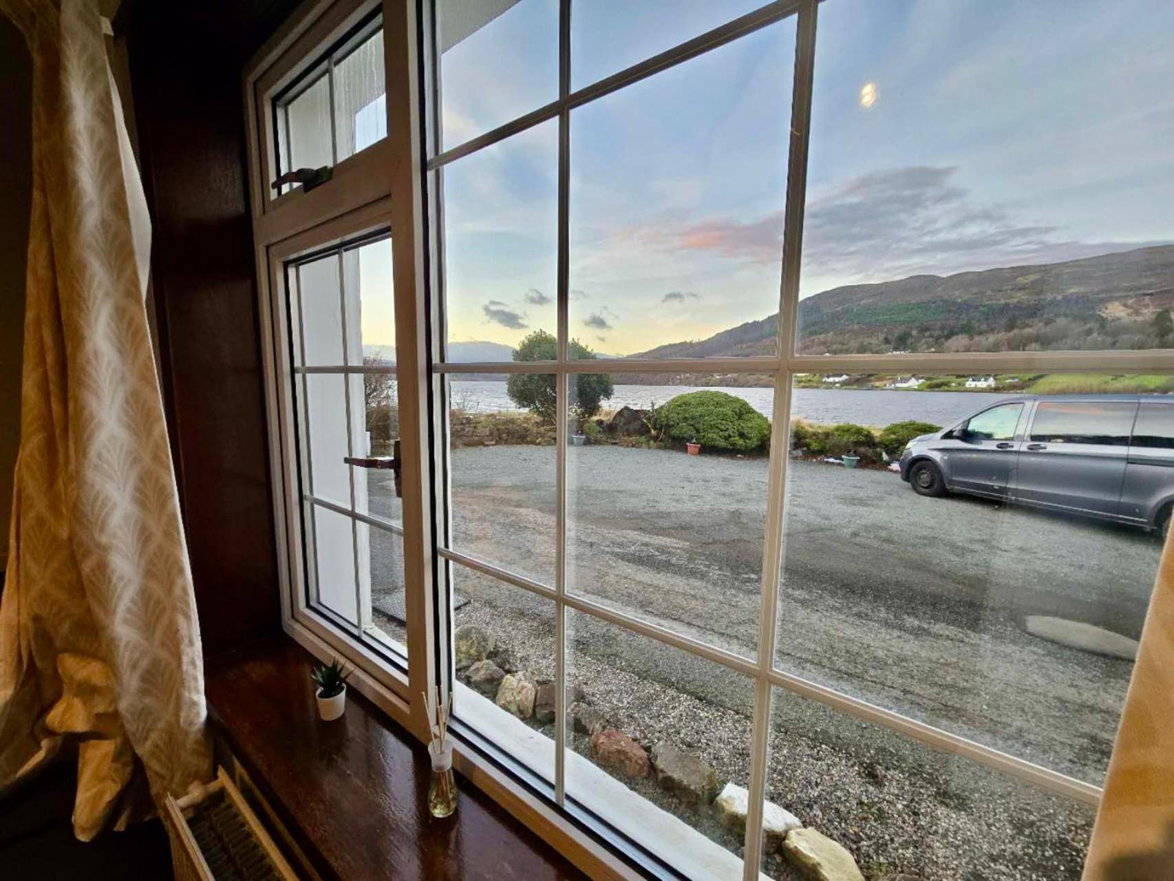 Achnamara-Self Check In Hotel Portree Exterior photo